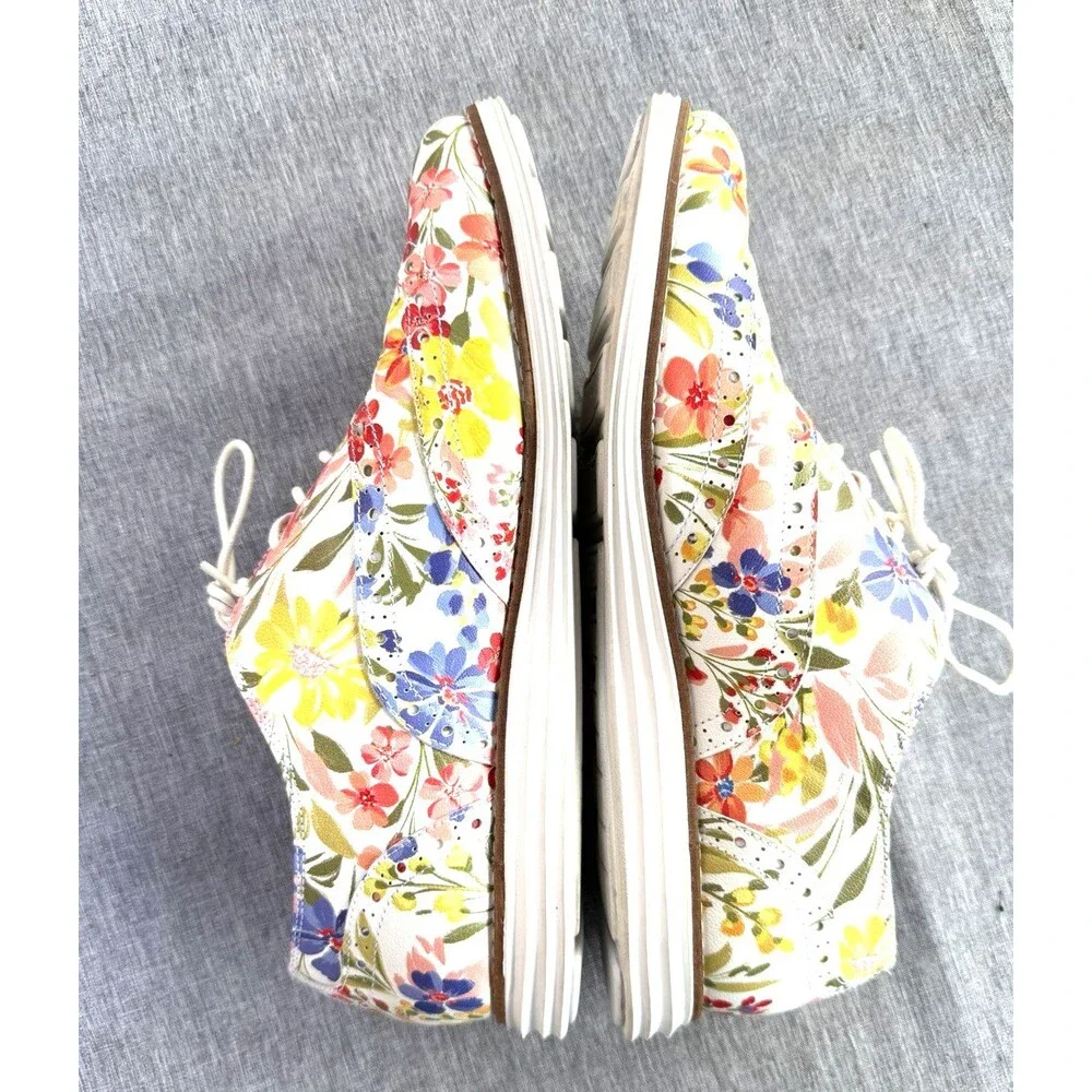 Cole Haan Womens sz 10 Original Grand Floral Wingtip Oxfords White Comfort Shoes - Picture 5 of 8